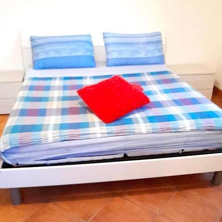 Gramsci First Apartment Modena Luaran gambar