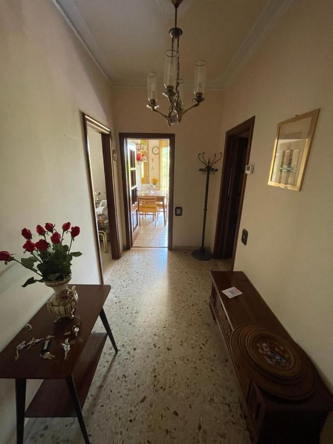 Gramsci First Apartment Modena Luaran gambar