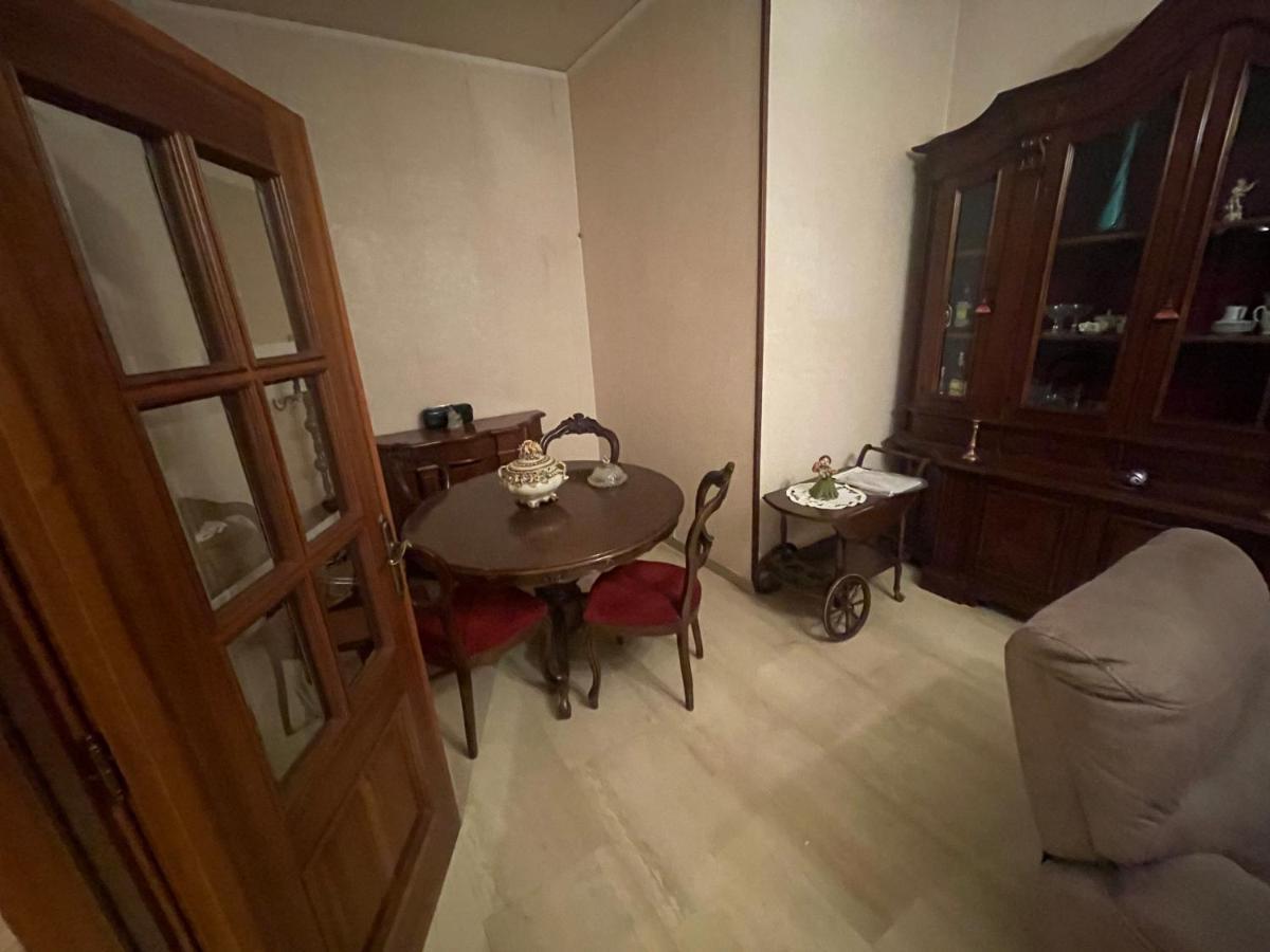 Gramsci First Apartment Modena Luaran gambar
